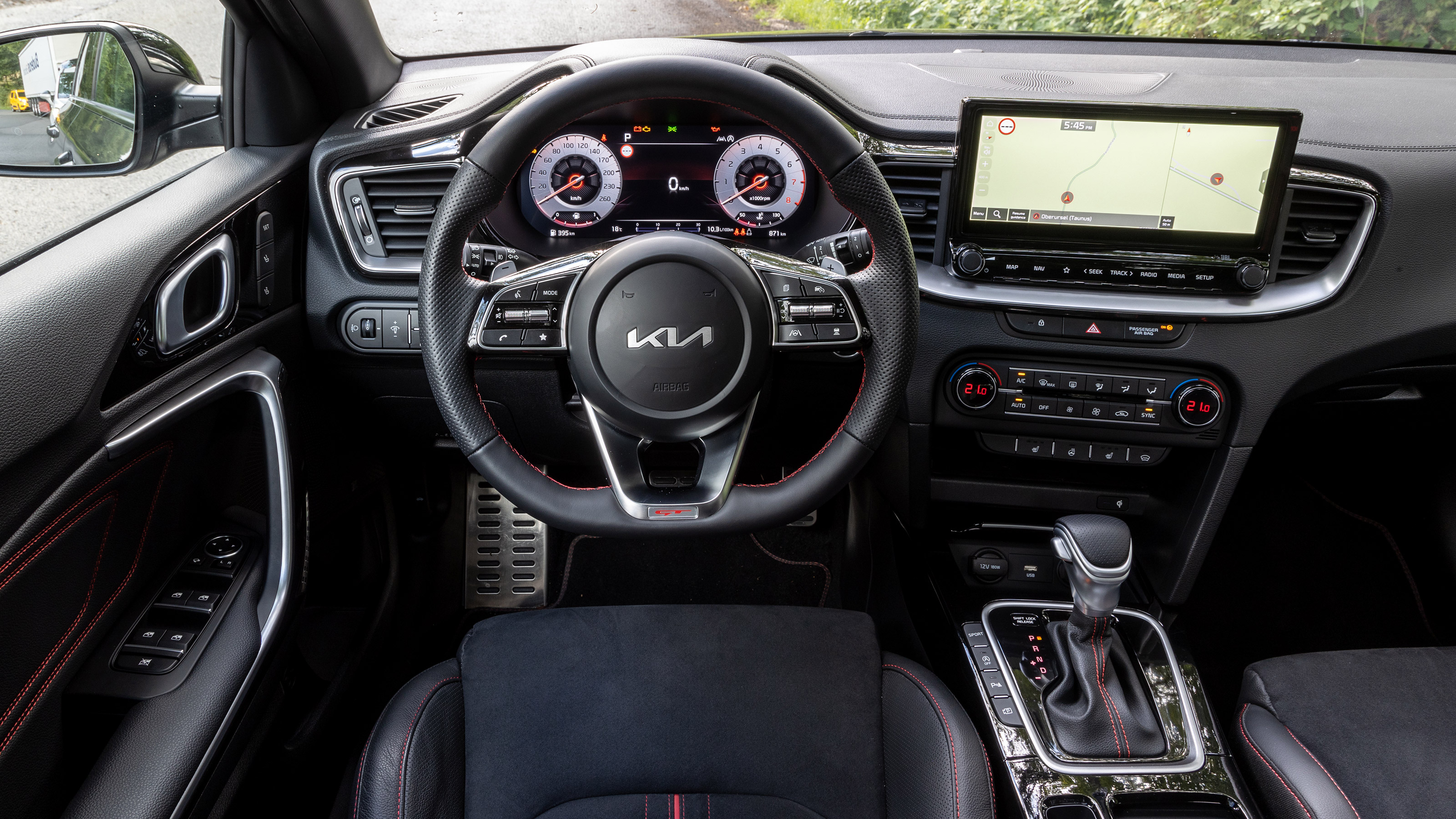 Kia Proceed GT - dash