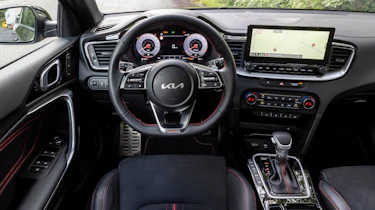 Kia Proceed GT - dash