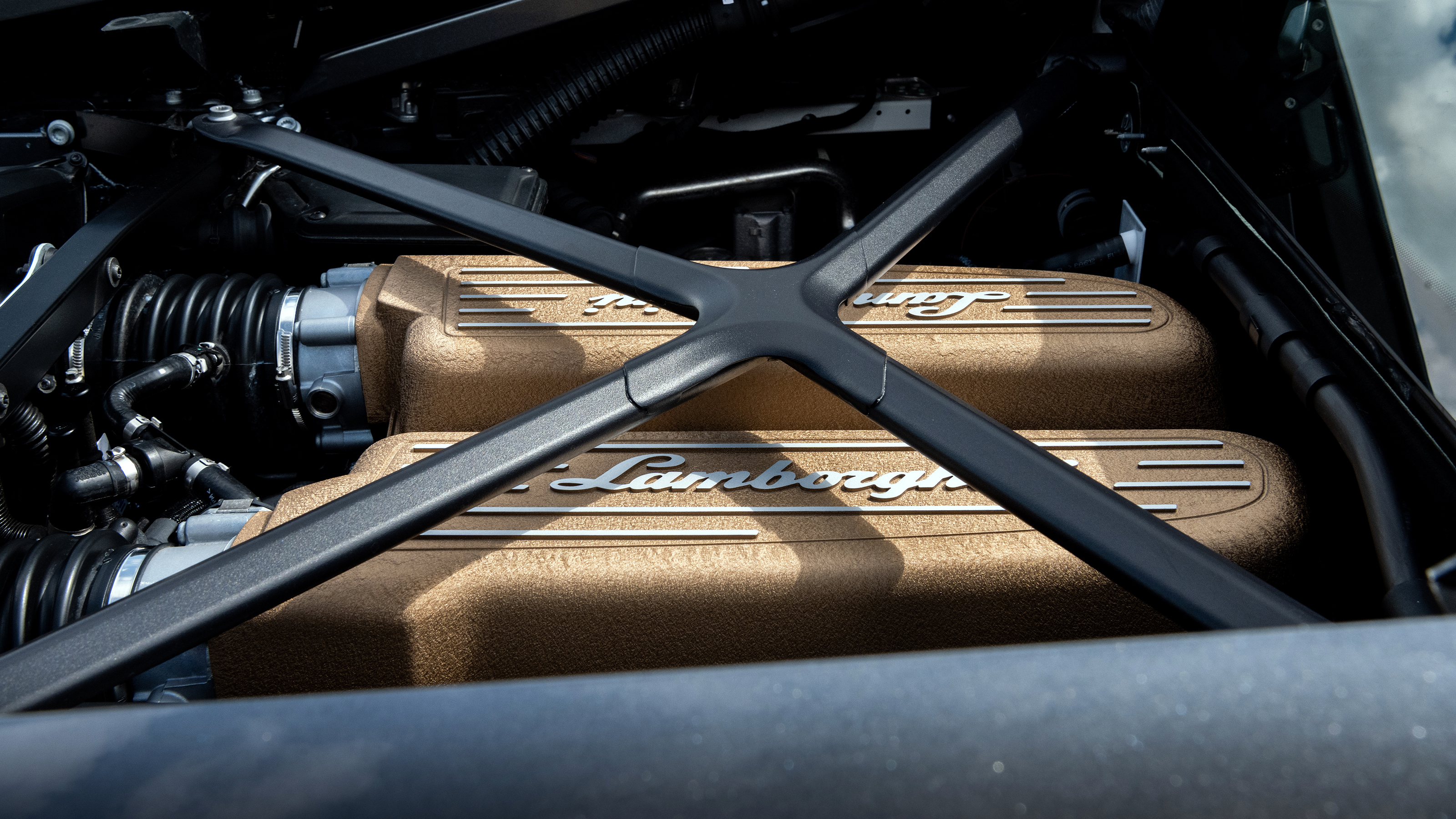 New Lamborghini Huracan STO 