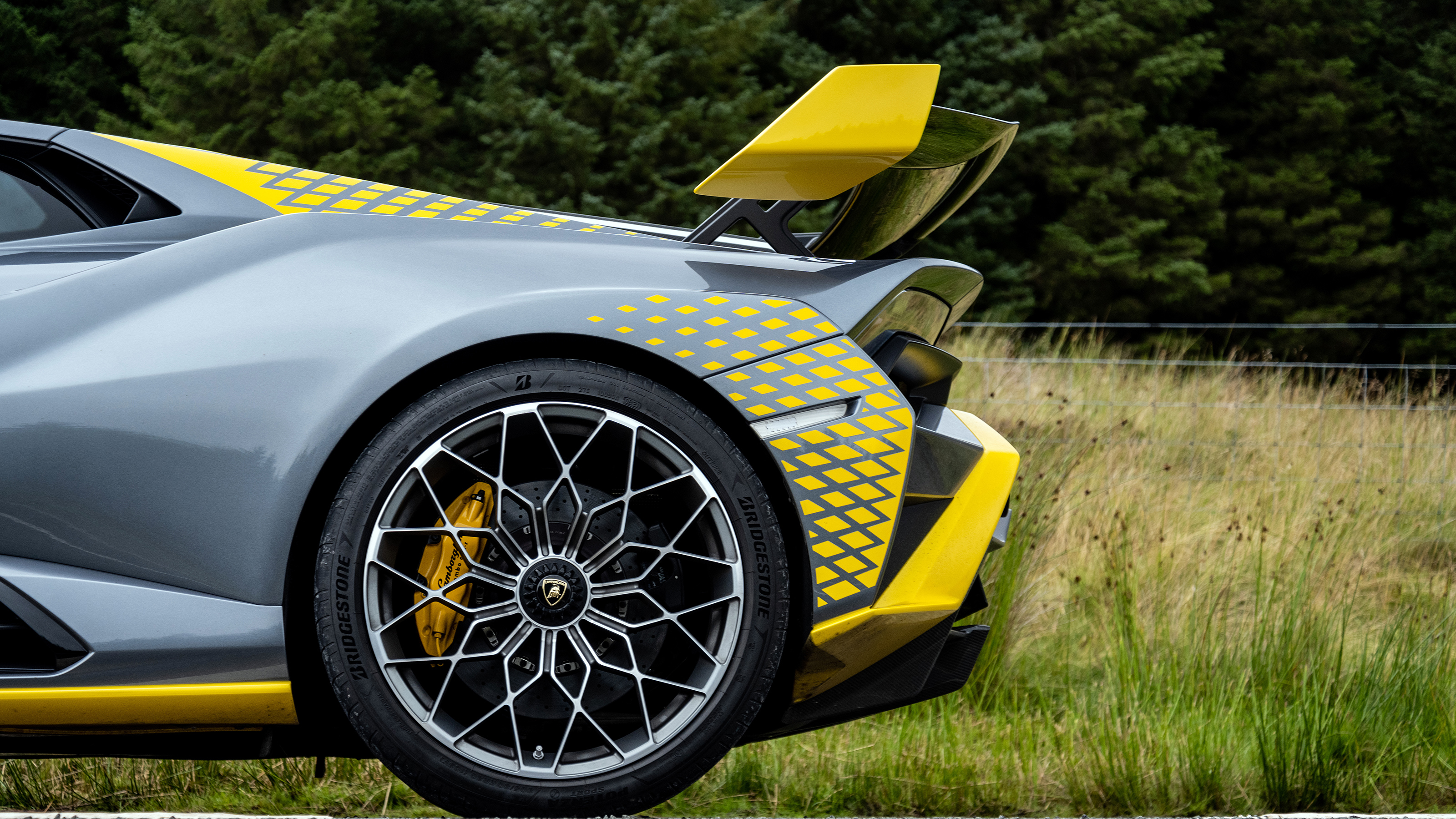 New Lamborghini Huracan STO - wheel