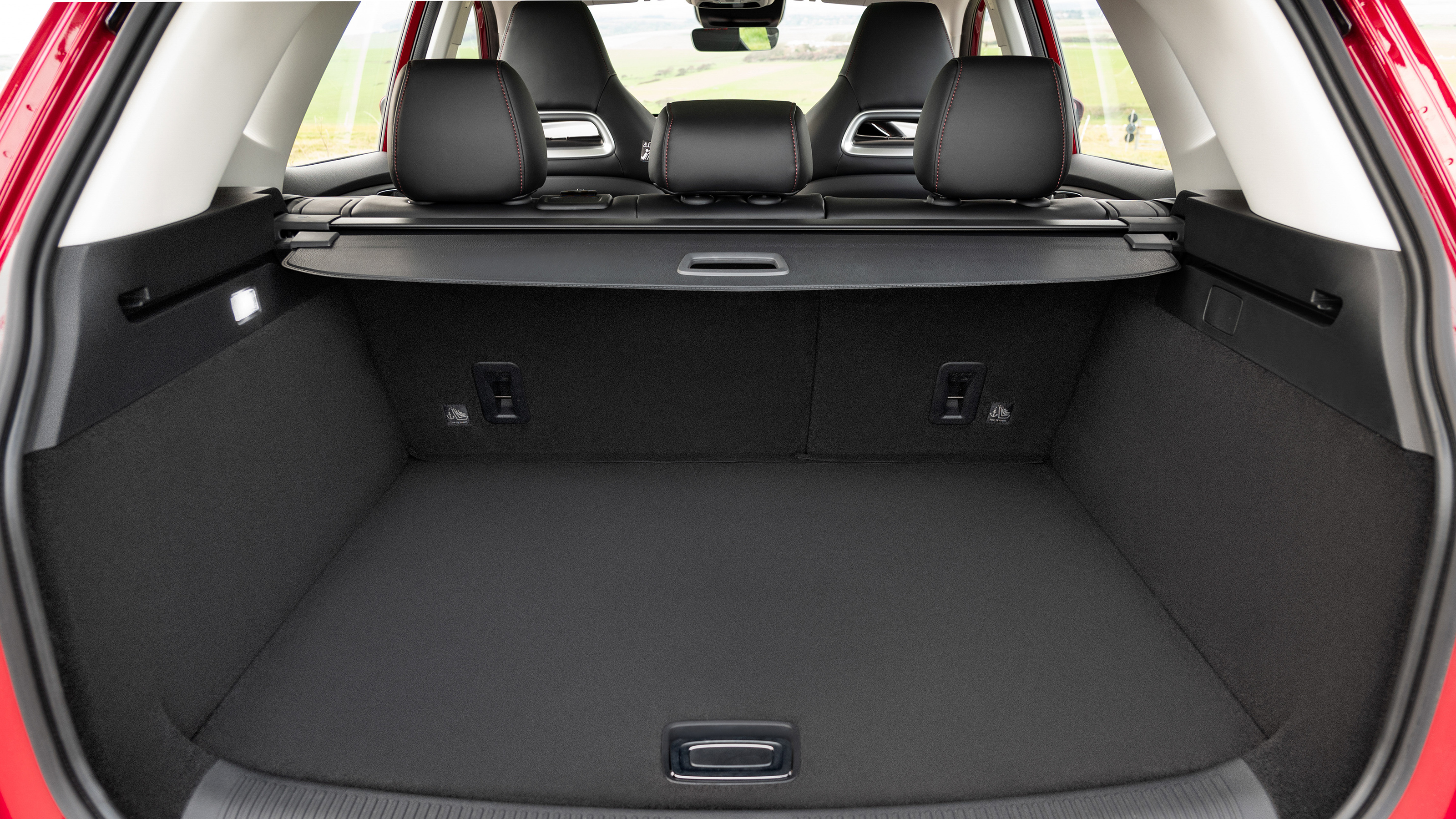 MG HS PHEV - boot