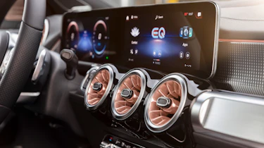 Mercedes EQB - infotainment