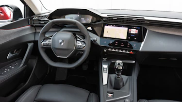 Peugeot 308 SW - dash