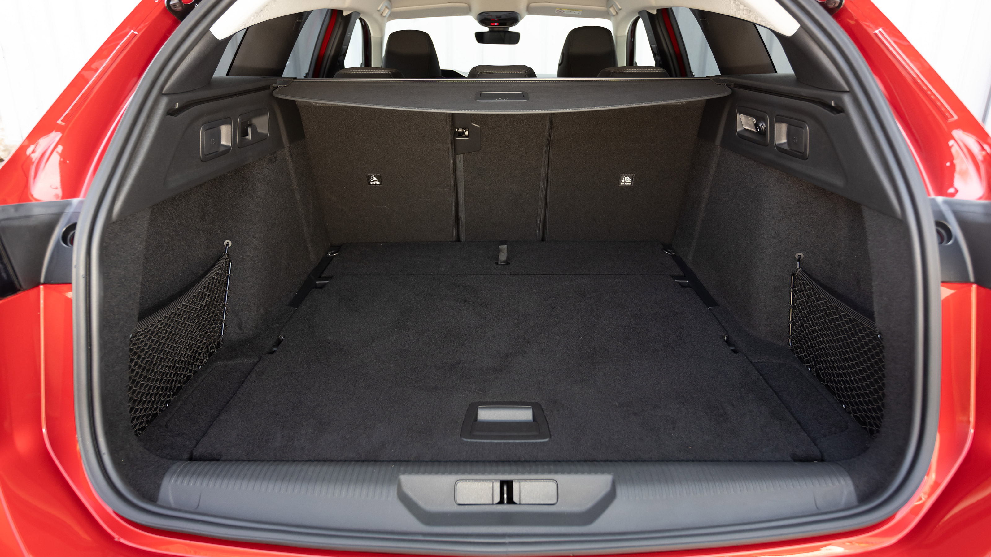 Peugeot 308 SW - boot