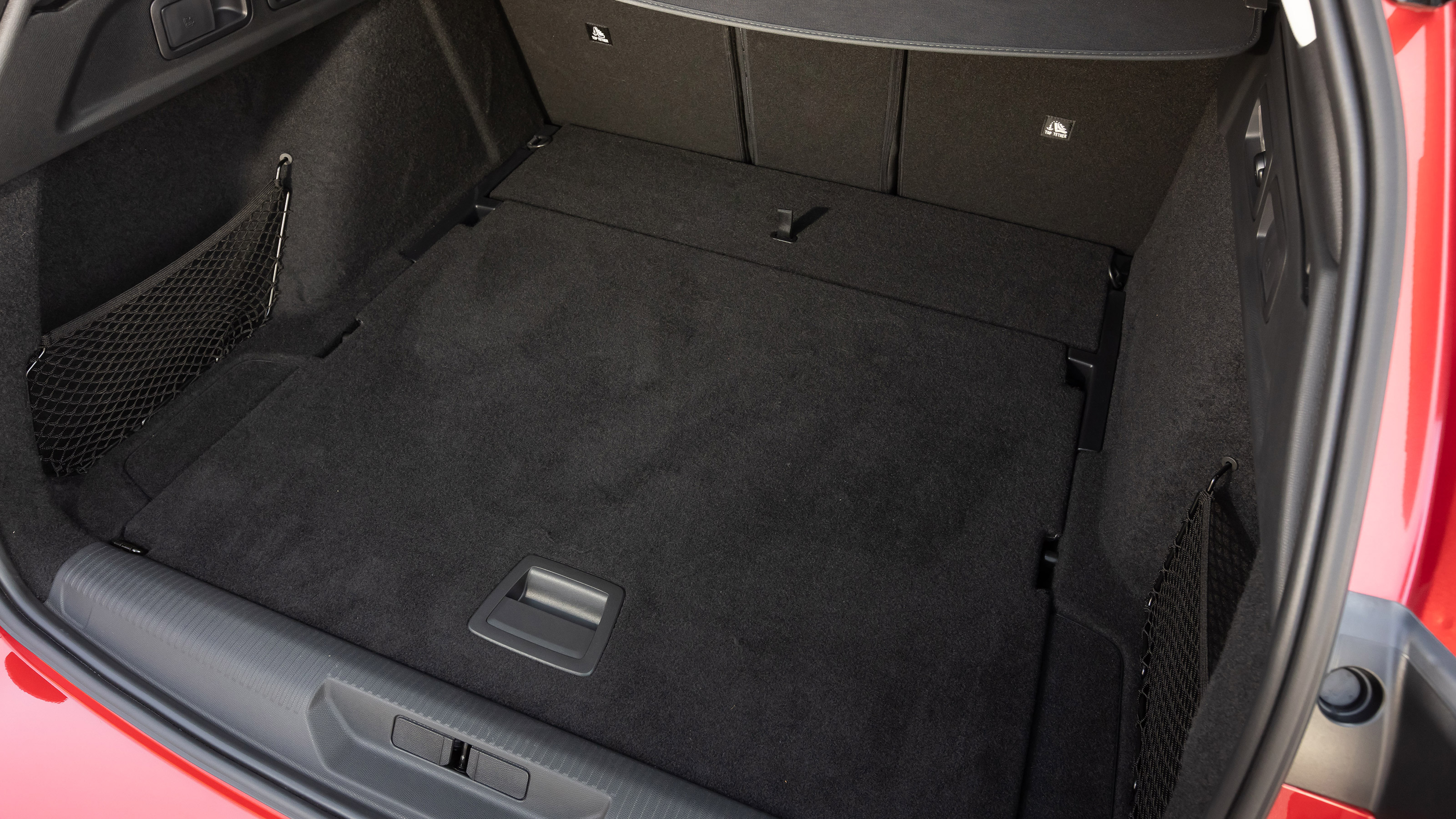 Peugeot 308 SW - boot side