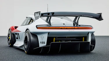 Porsche Mission R - rear