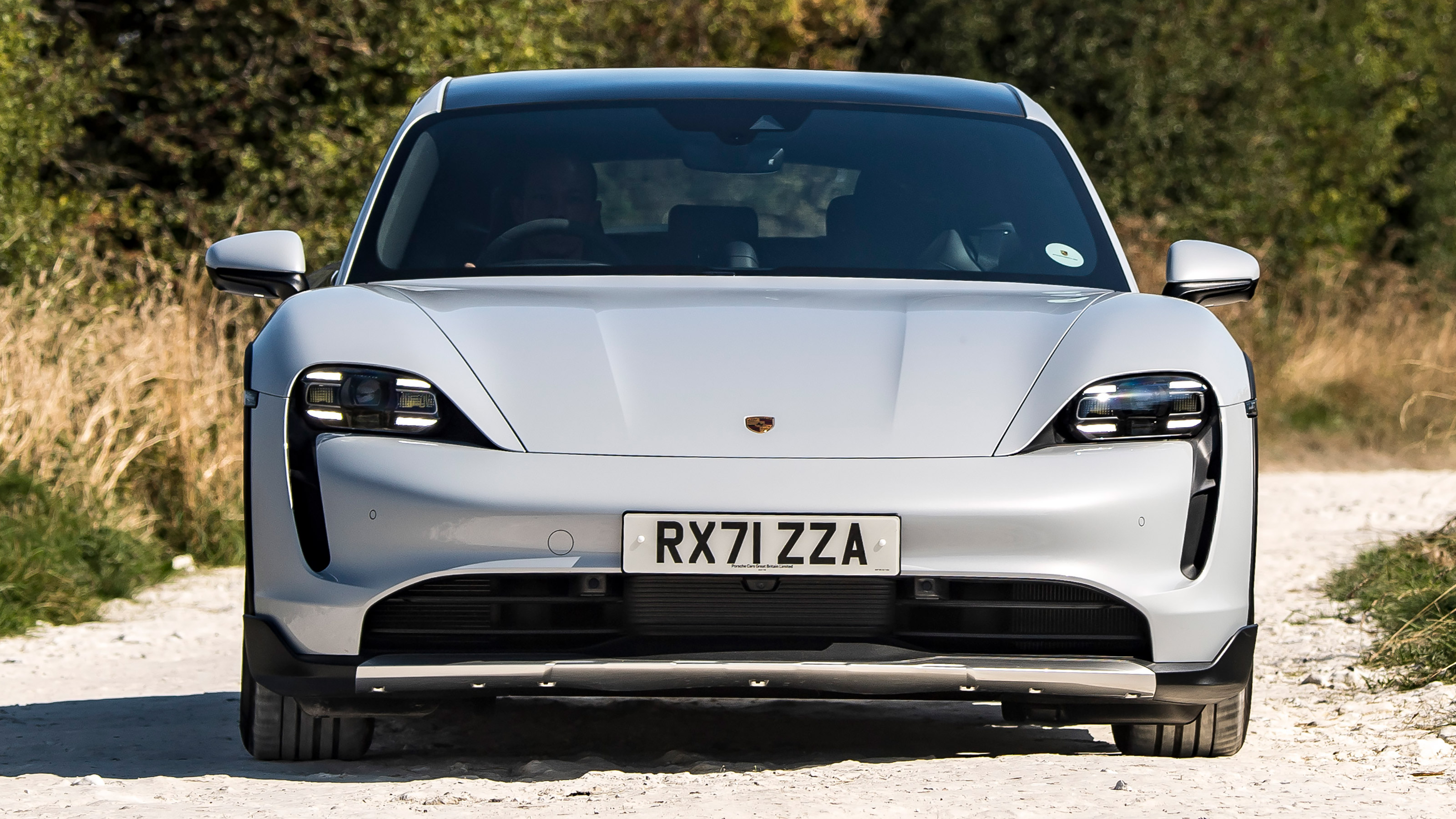 Porsche Taycan 4S Cross Turismo - full front