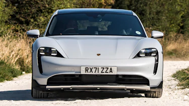Porsche Taycan 4S Cross Turismo - full front