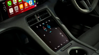 Porsche Taycan 4S Cross Turismo - interior