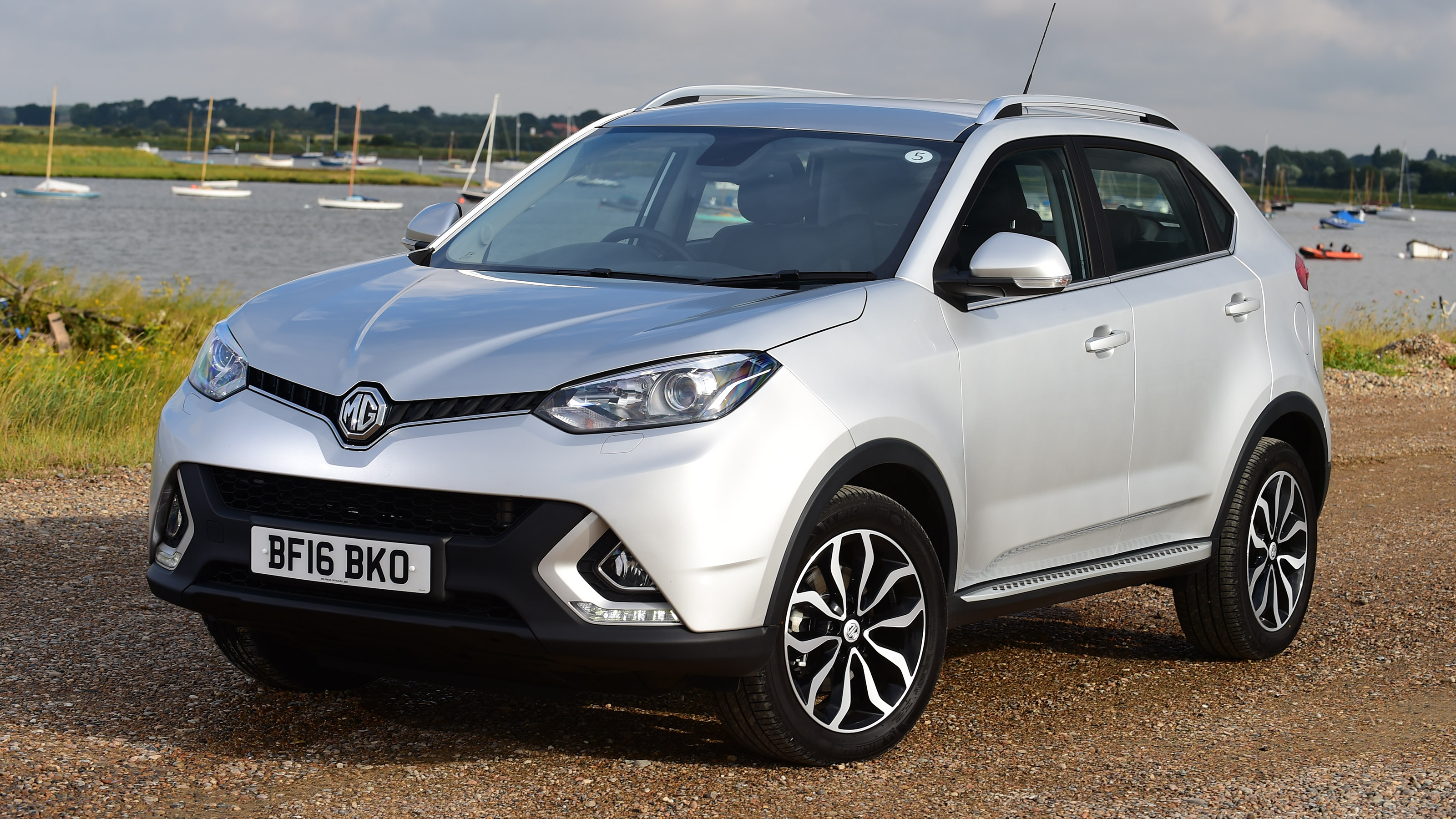 Used MG GS - front static