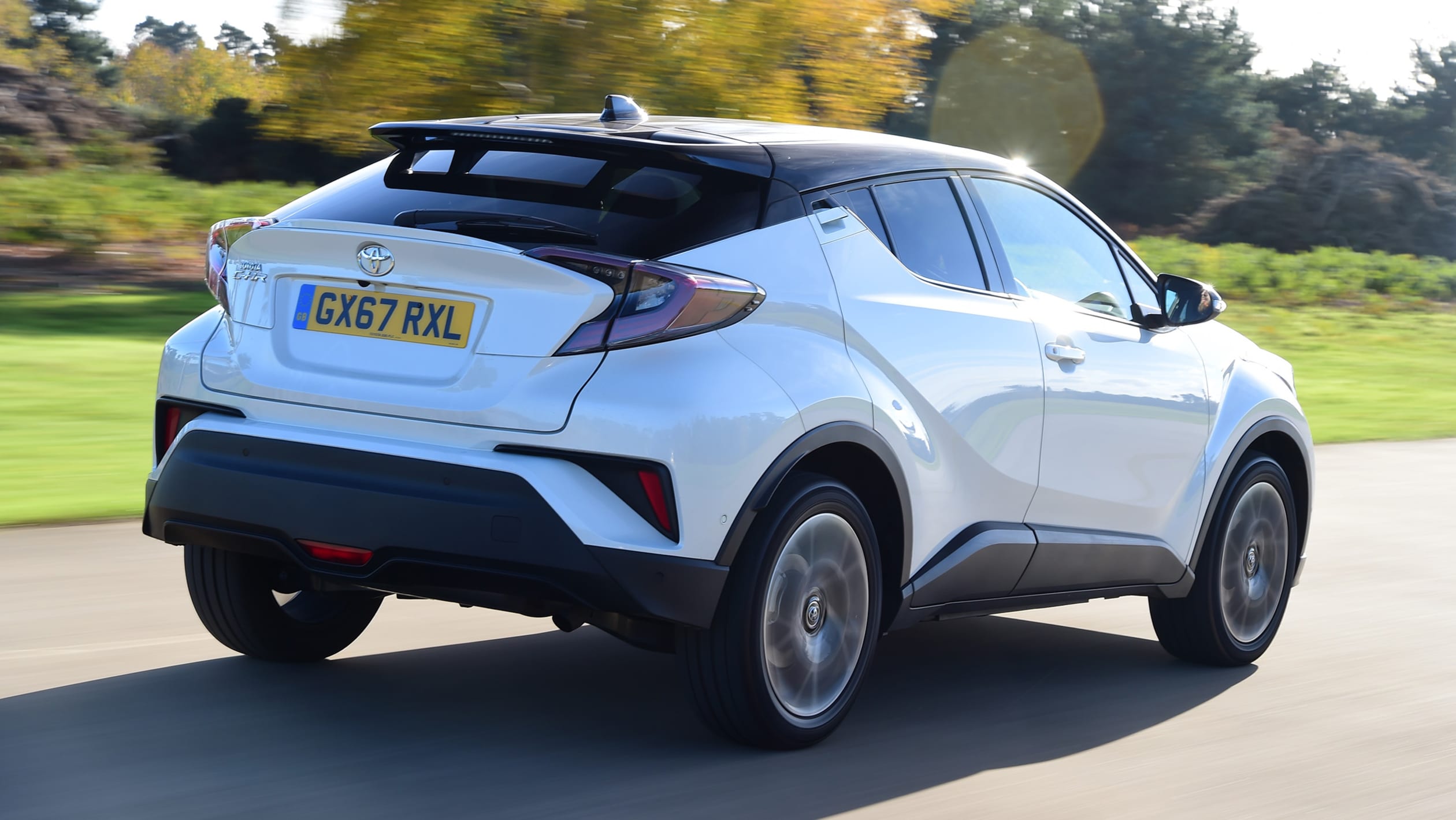 Used Toyota C-HR - rear action