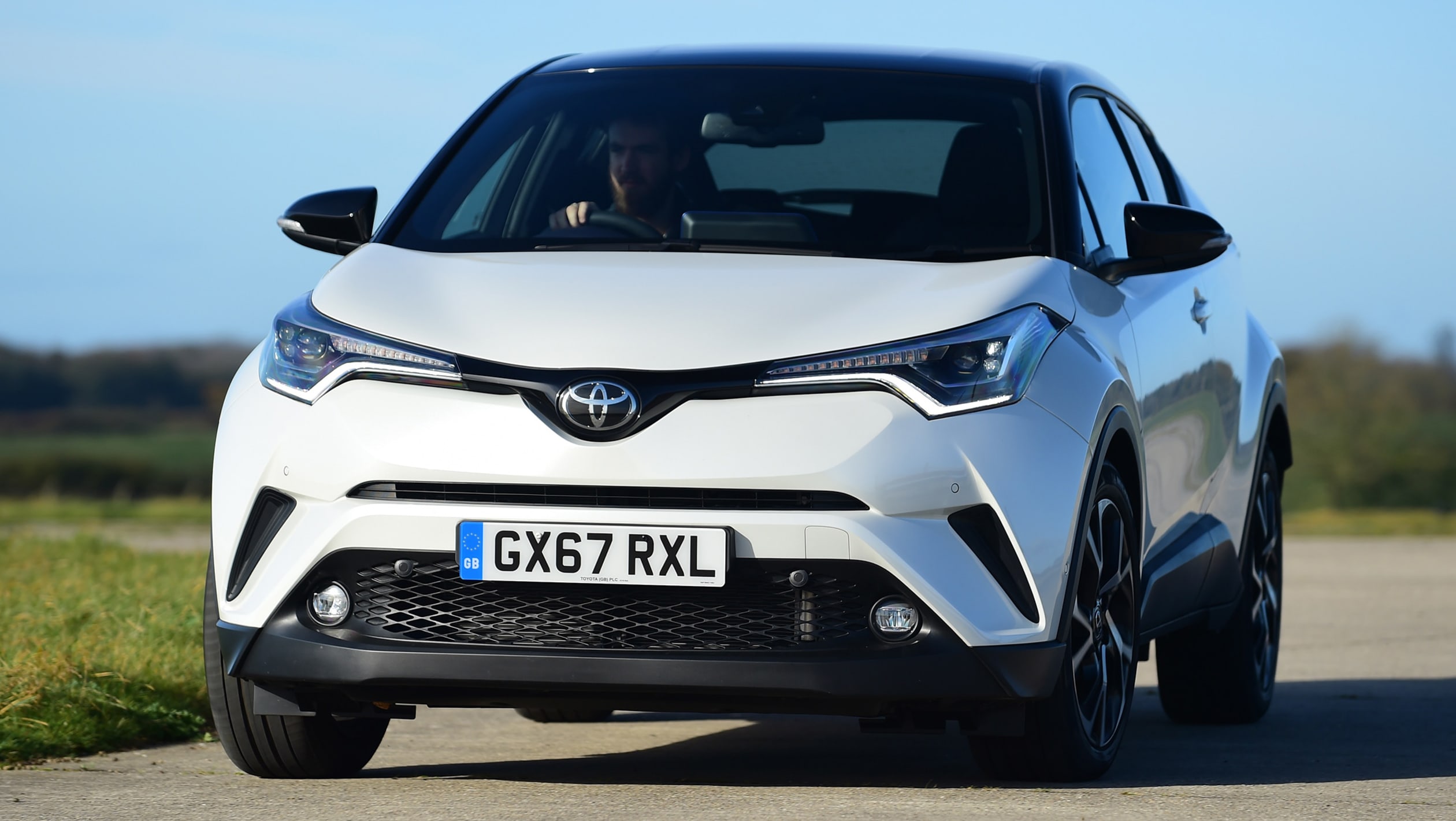 Used Toyota C-HR - front cornering