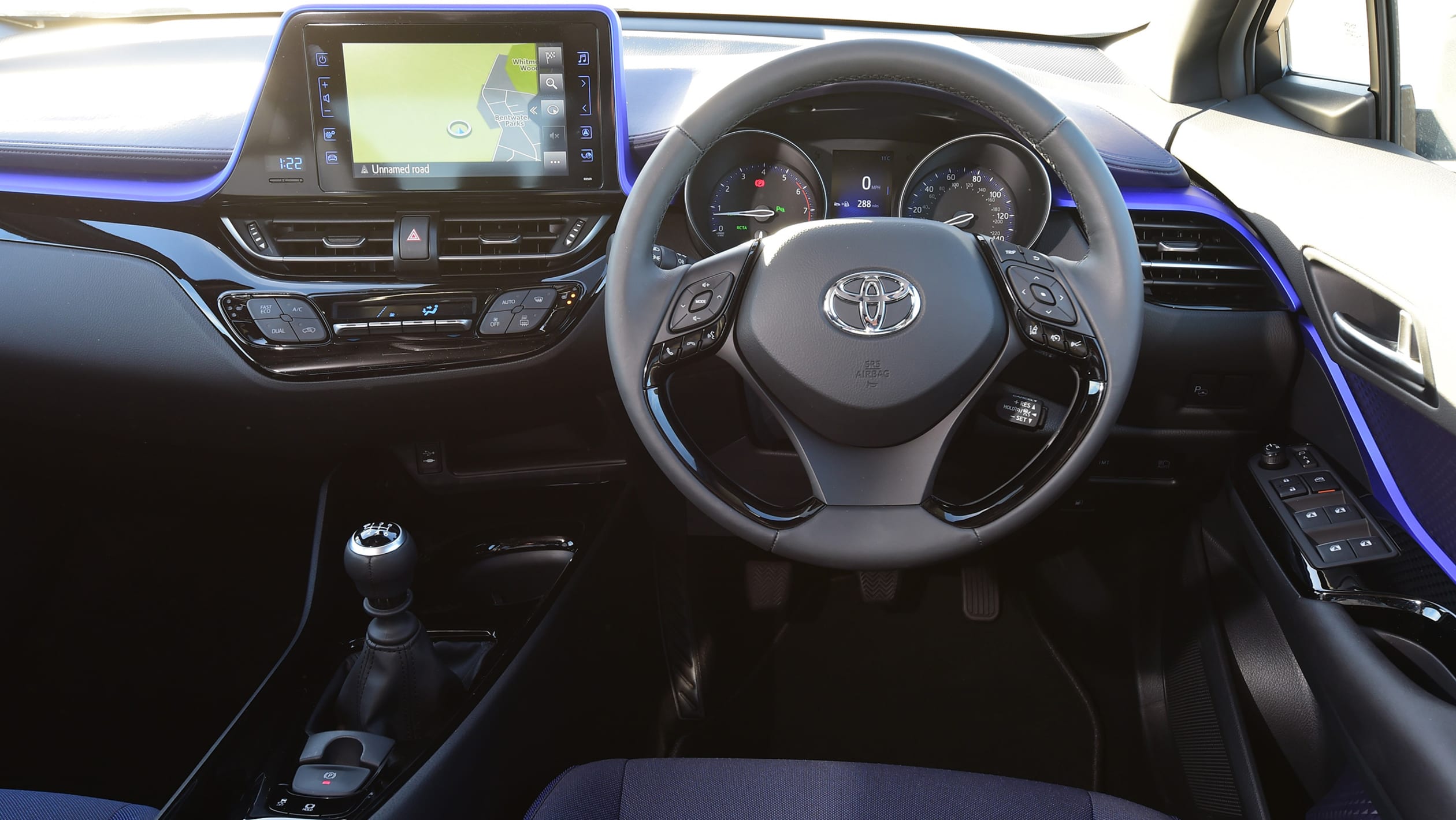 Used Toyota C-HR - dash