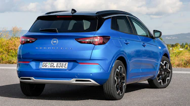 Vauxhall Grandland PHEV - rear static