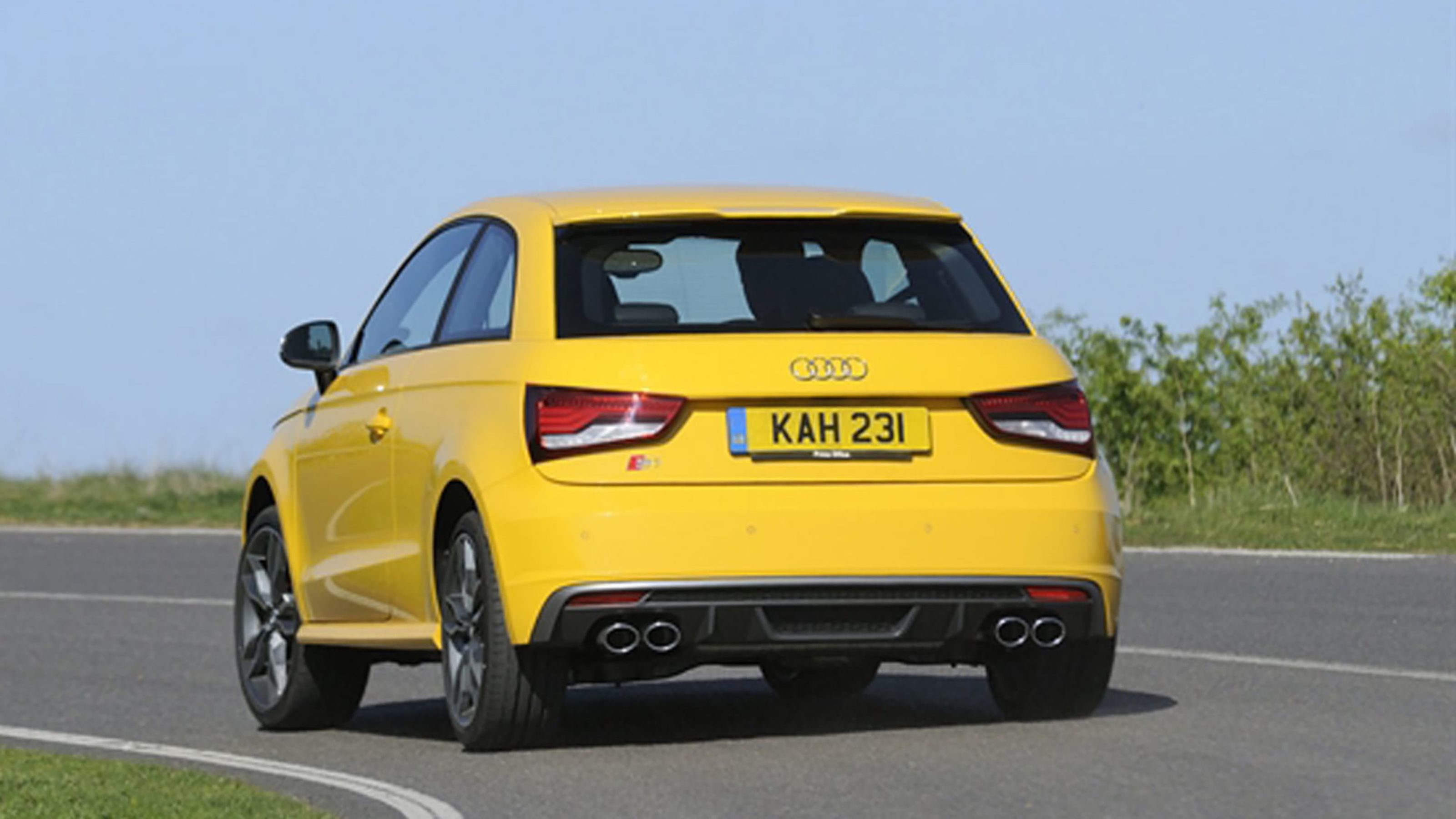 Audi S1 - rear cornering