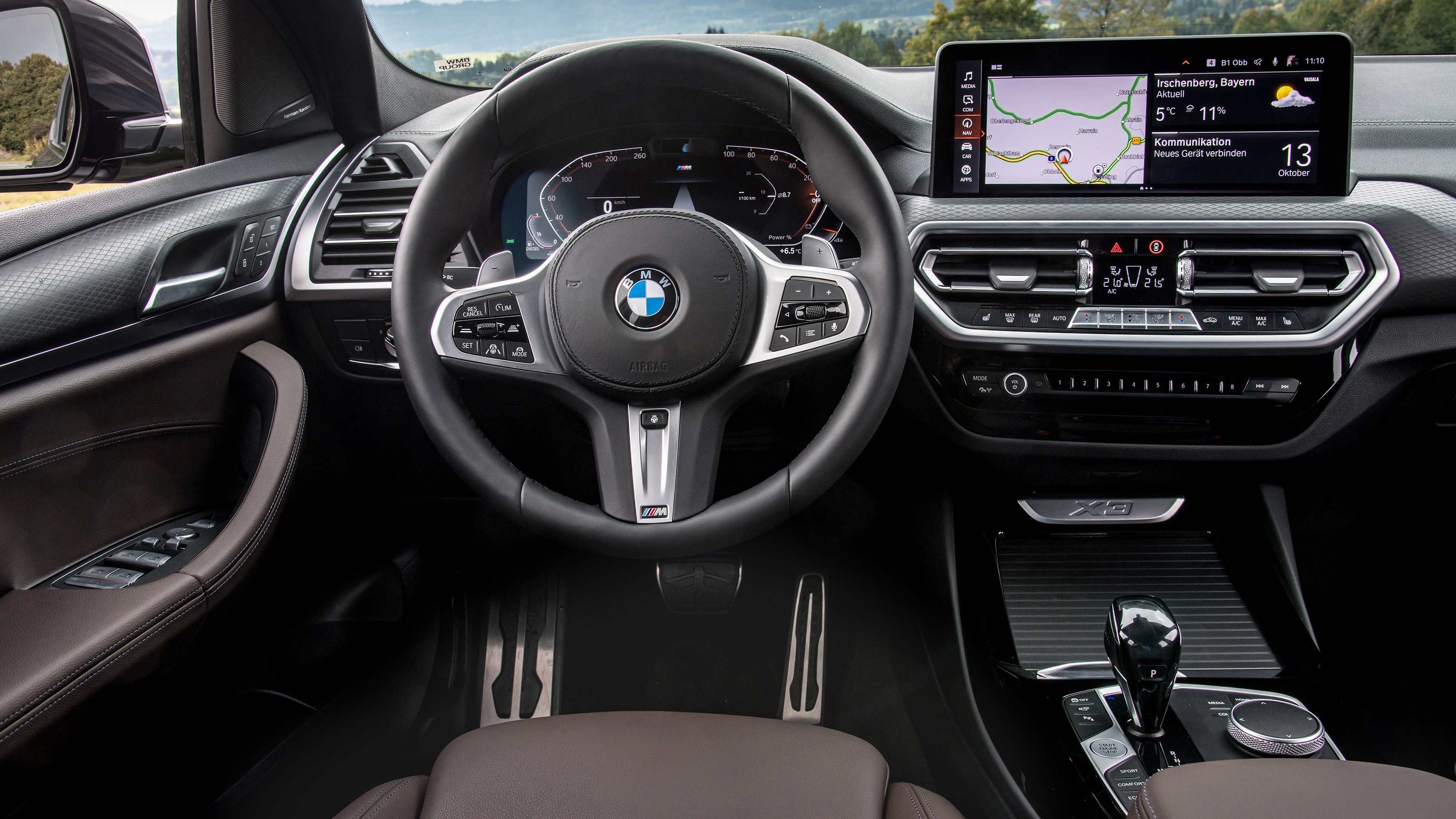 BMW X3 - dash