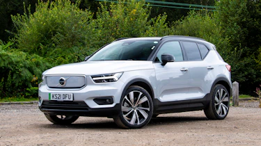 Volvo XC40 Recharge front