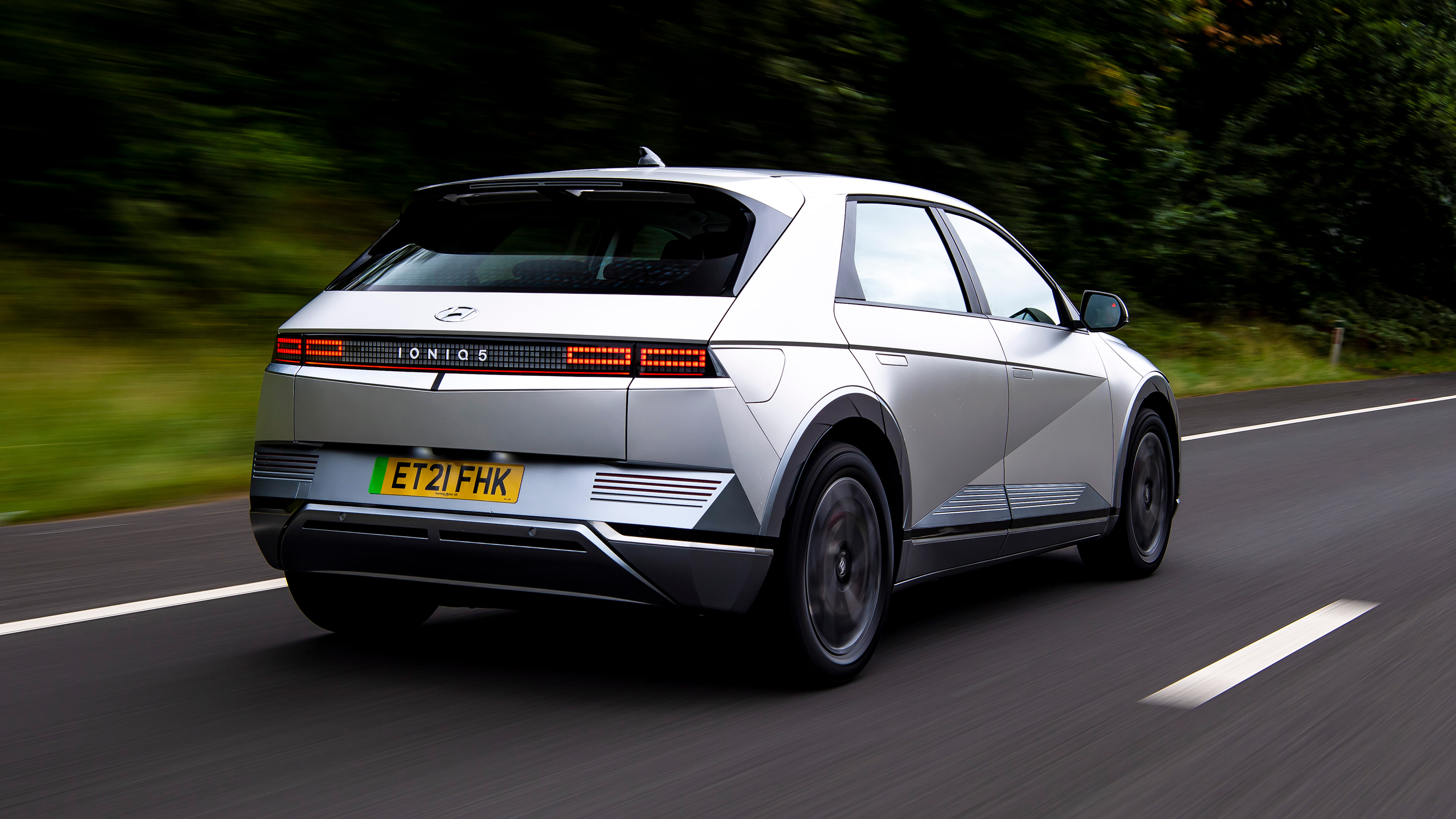 Ioniq 5 - rear