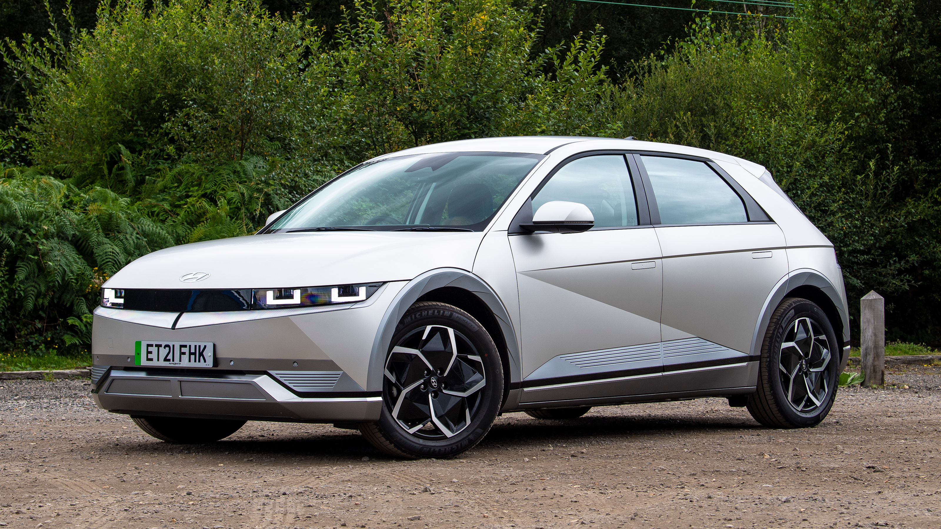 Ioniq 5 - front