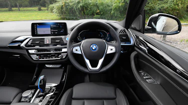 BMW iX3 - interior