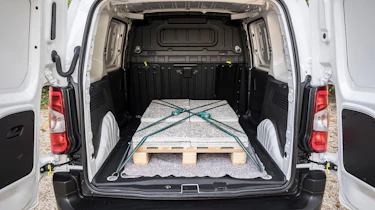 Citroen e-Berlingo - loading bay