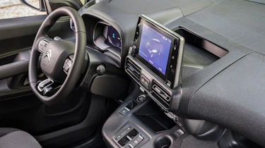 Citroen e-Berlingo - cabin