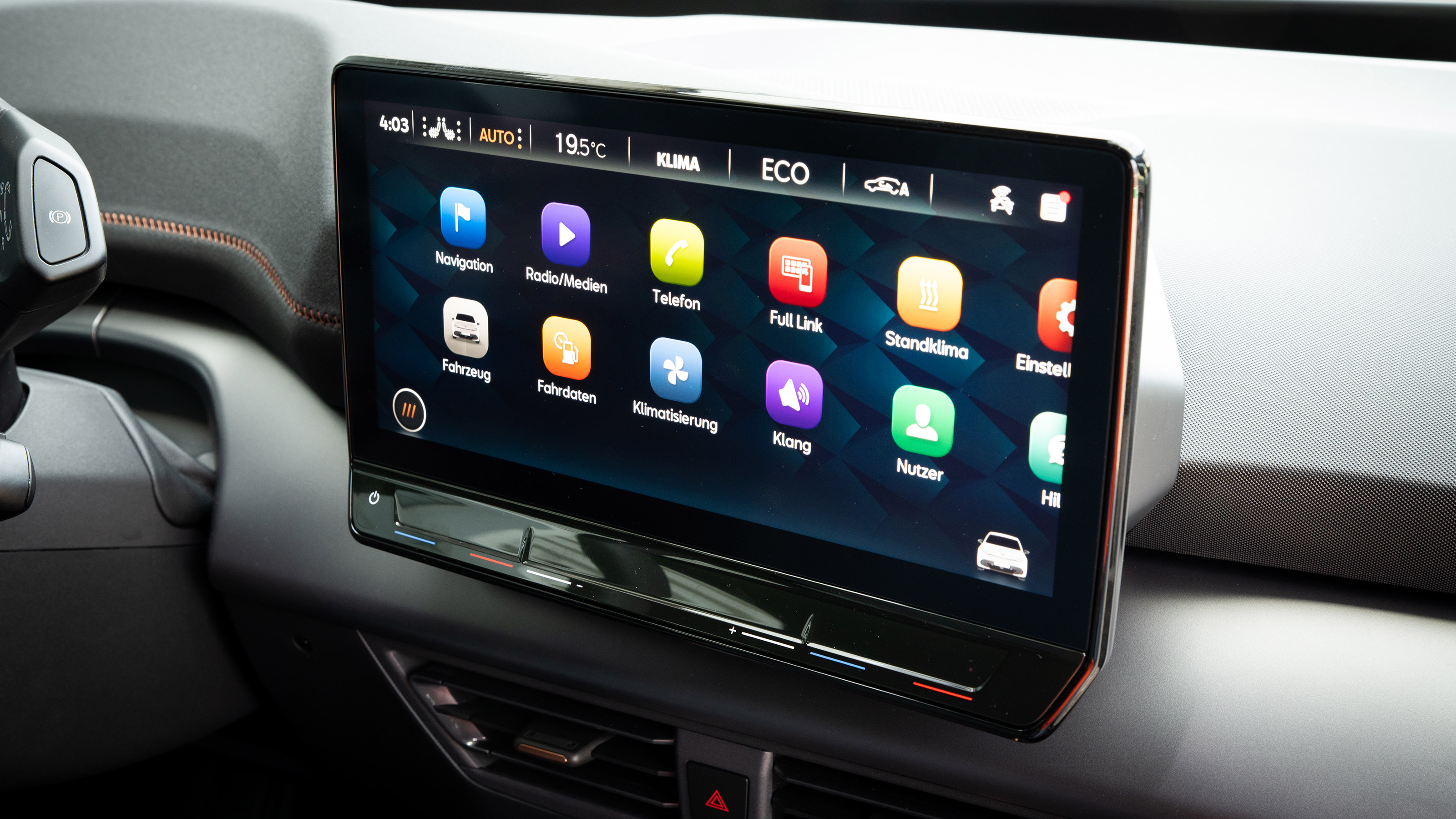 Cupra Born - sat-nav