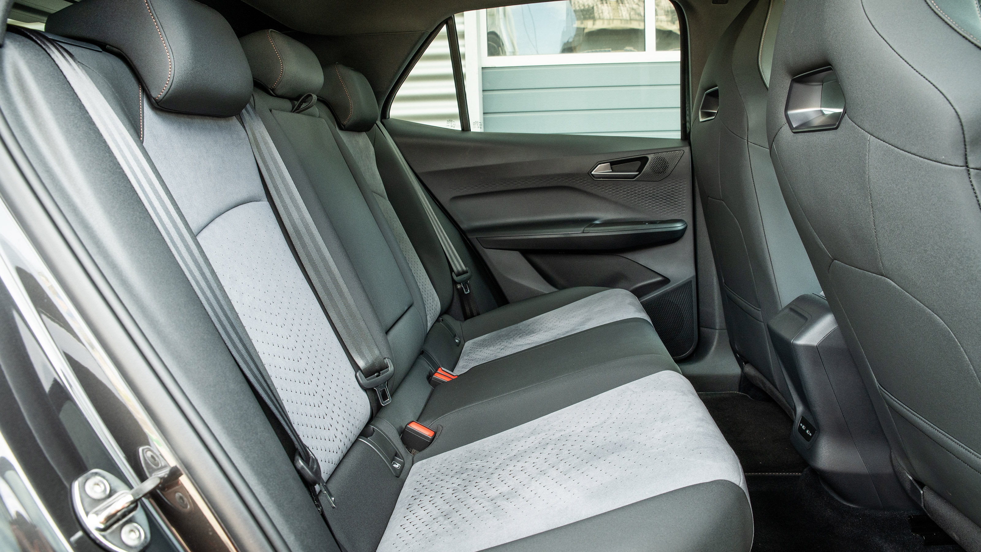 Cupra Born - rear seats