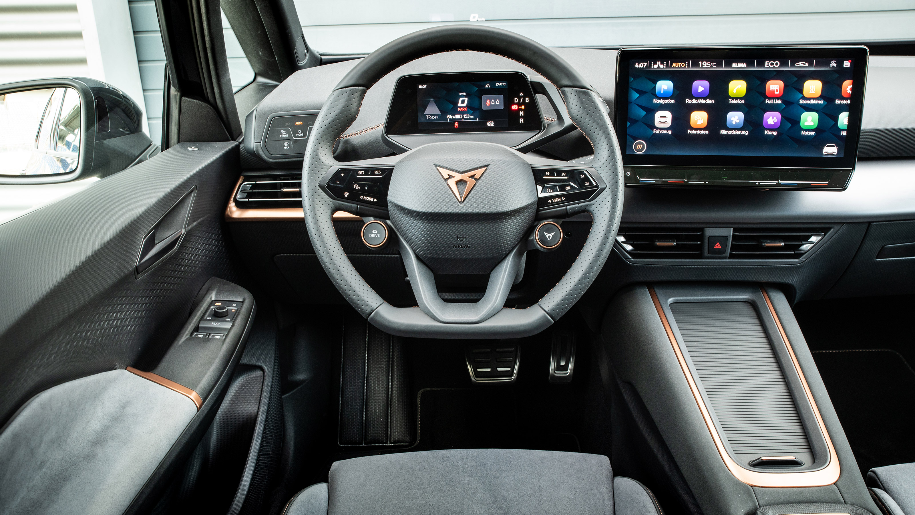 Cupra Born - dash