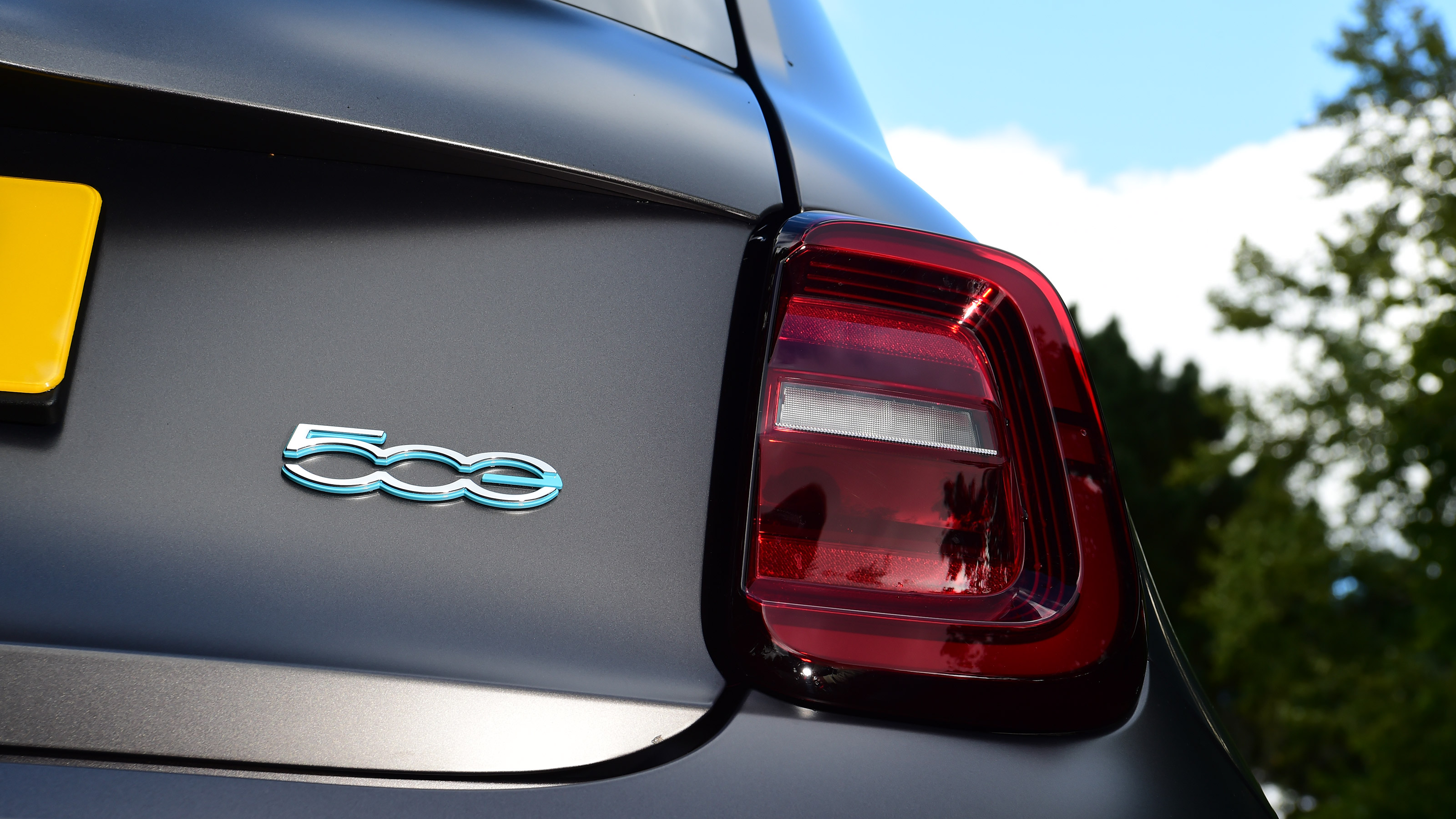 Fiat 500 Passion long termer - first report rear light