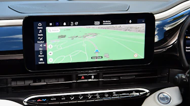 Fiat 500 Passion long termer - first report infotainment