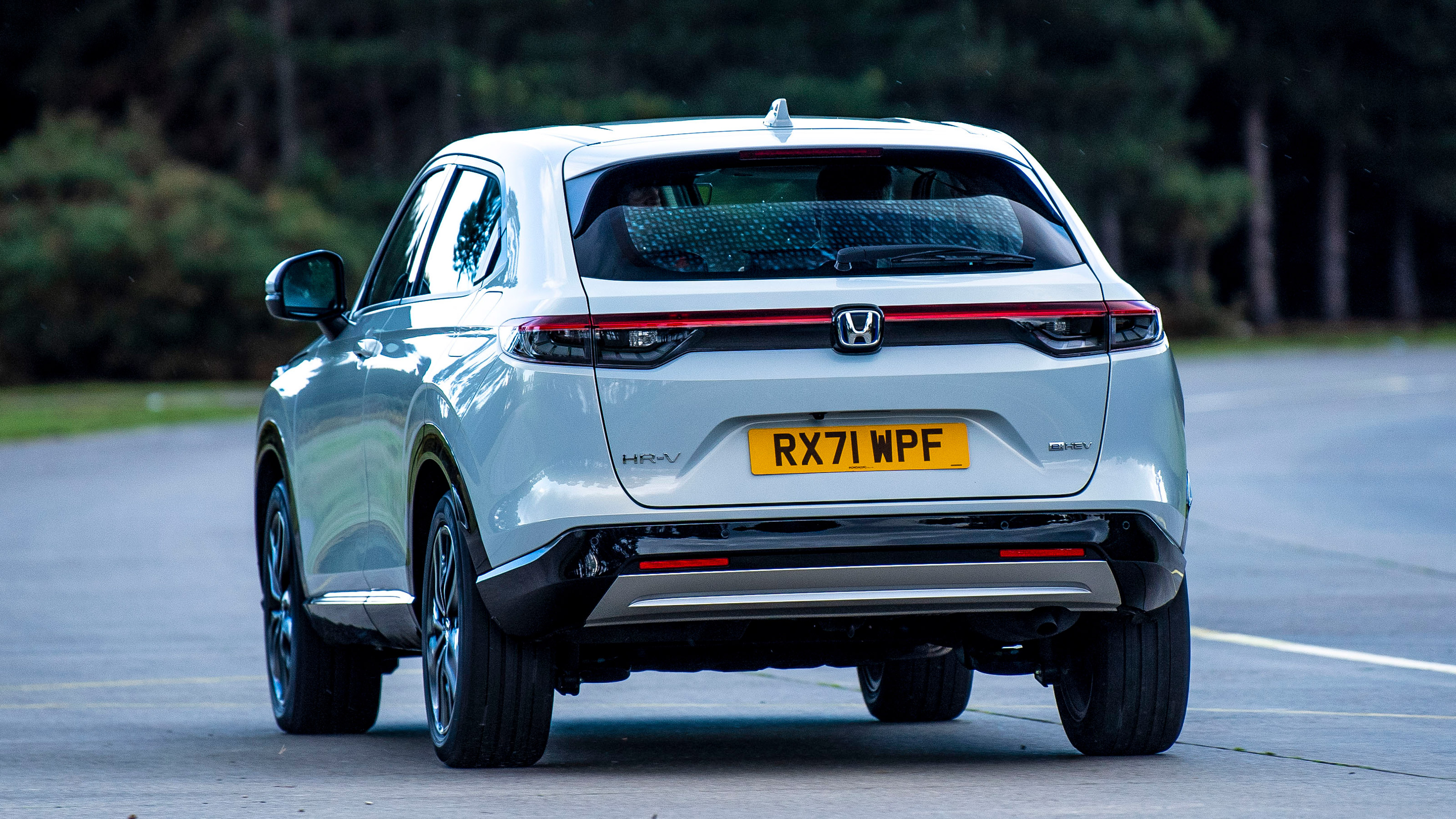 Honda HR-V - rear cornering