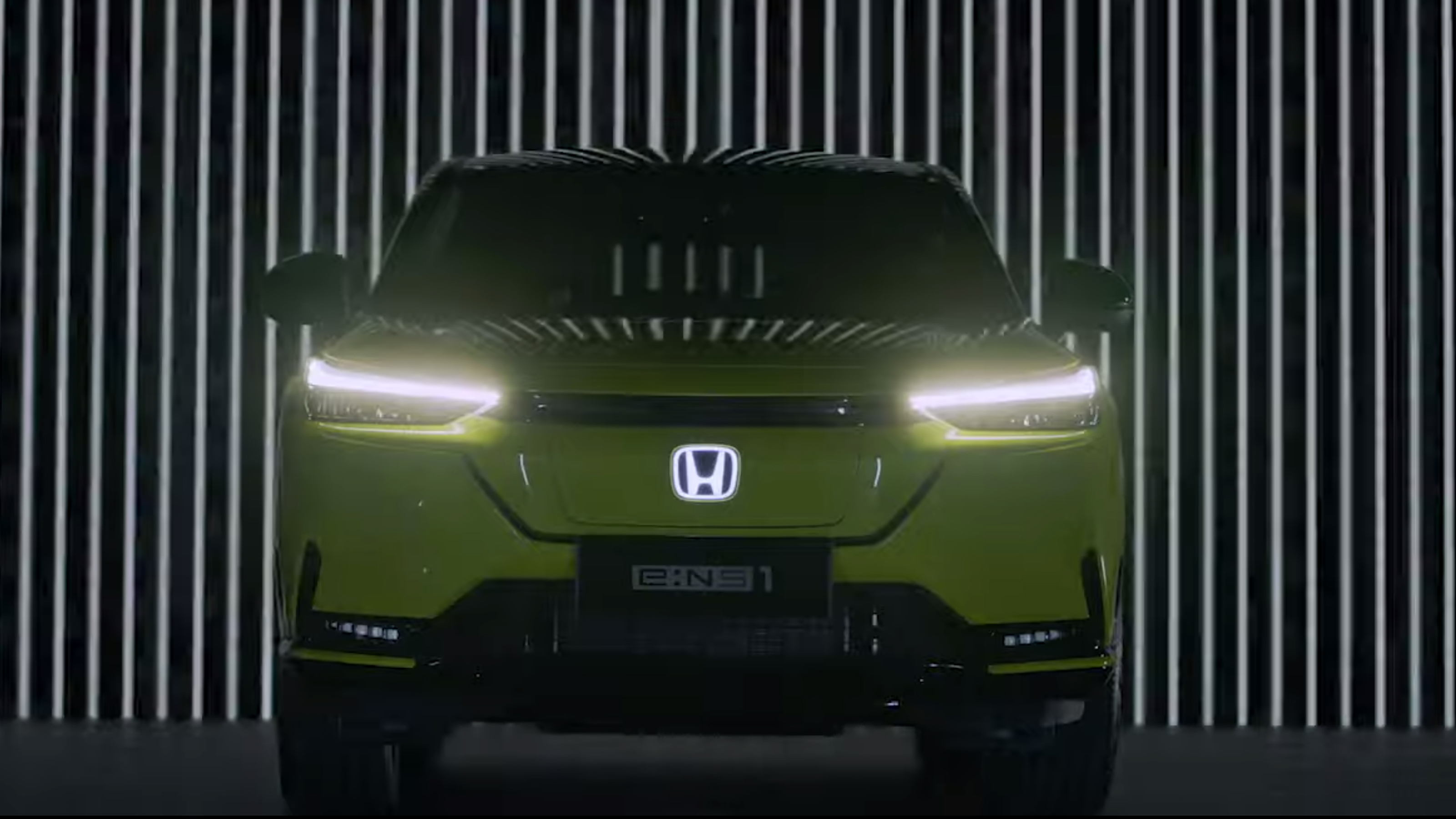 Honda e:NS1 - front