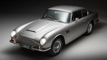 Lunaz Aston Martin DB6 - front static