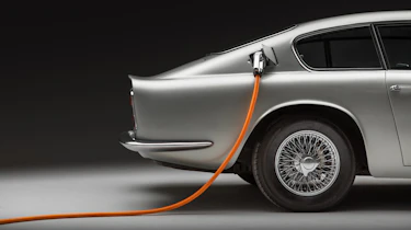 Lunaz Aston Martin DB6 - side detail