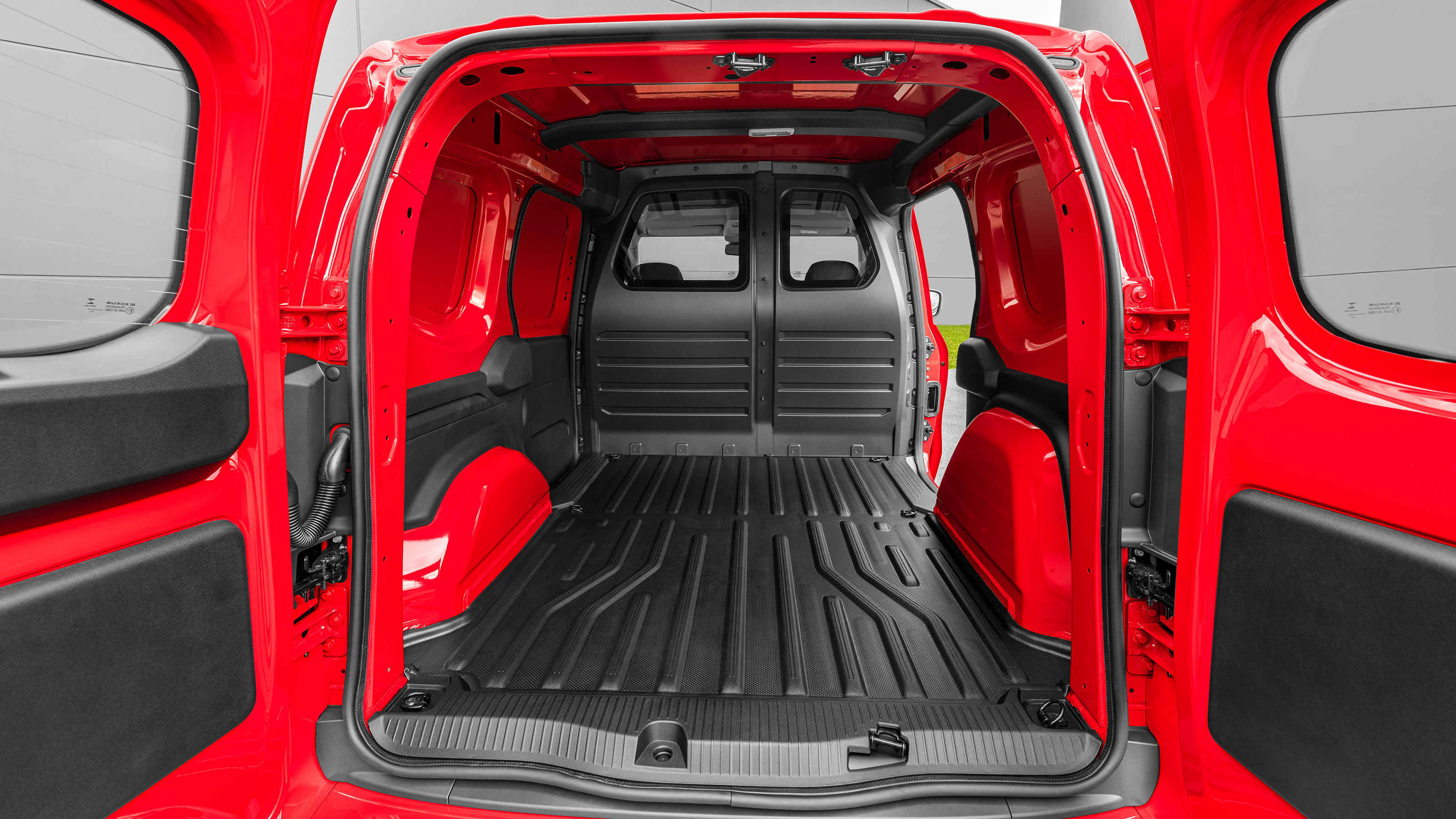 Mercedes Citan van - loading bay