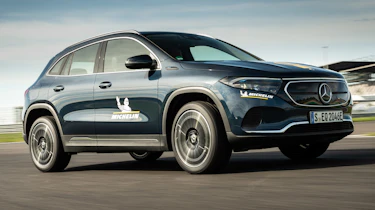 Mercedes EQA - front