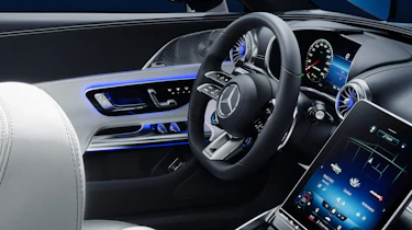 Mercedes SL - cabin