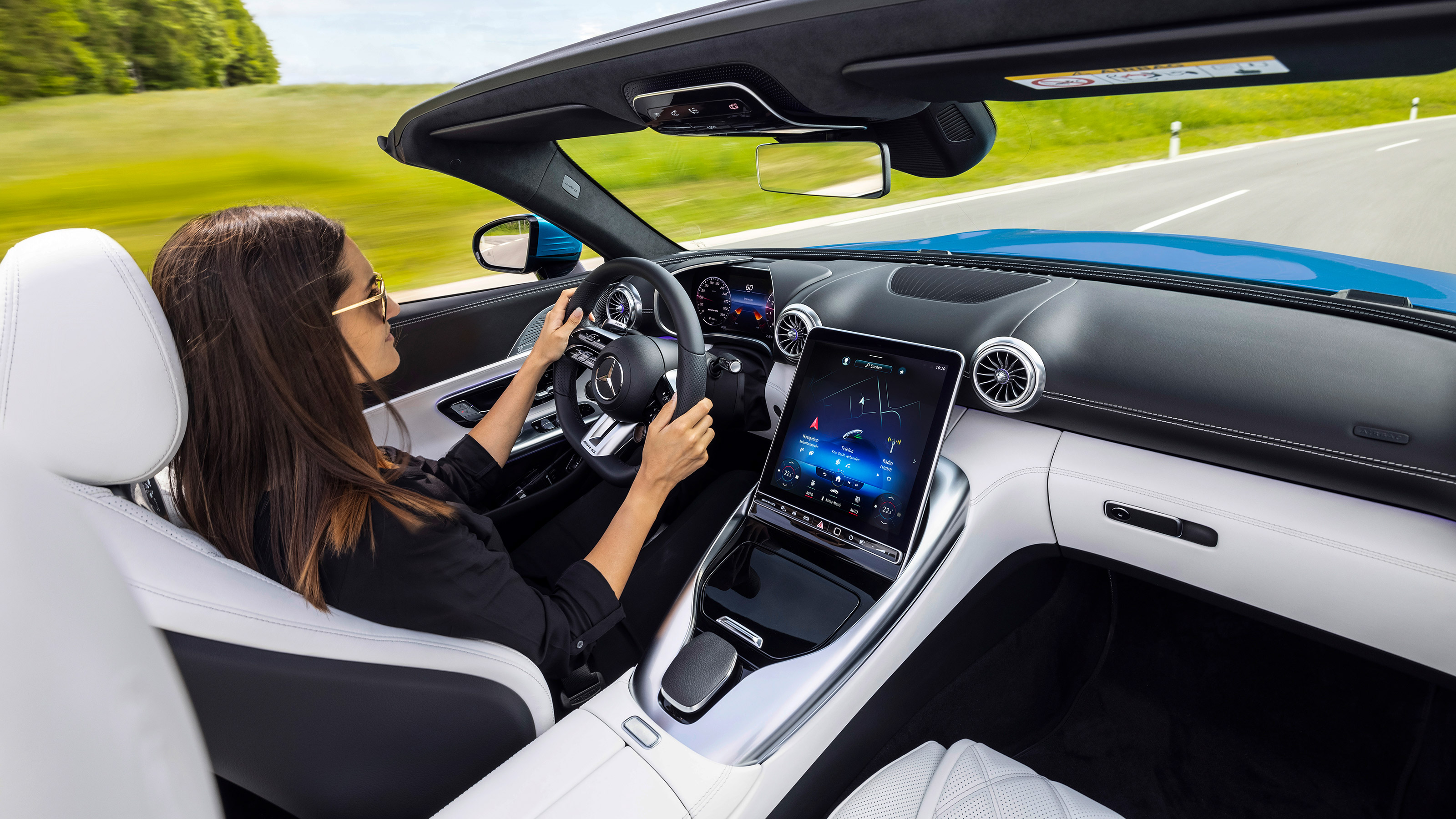 Mercedes SL - driving