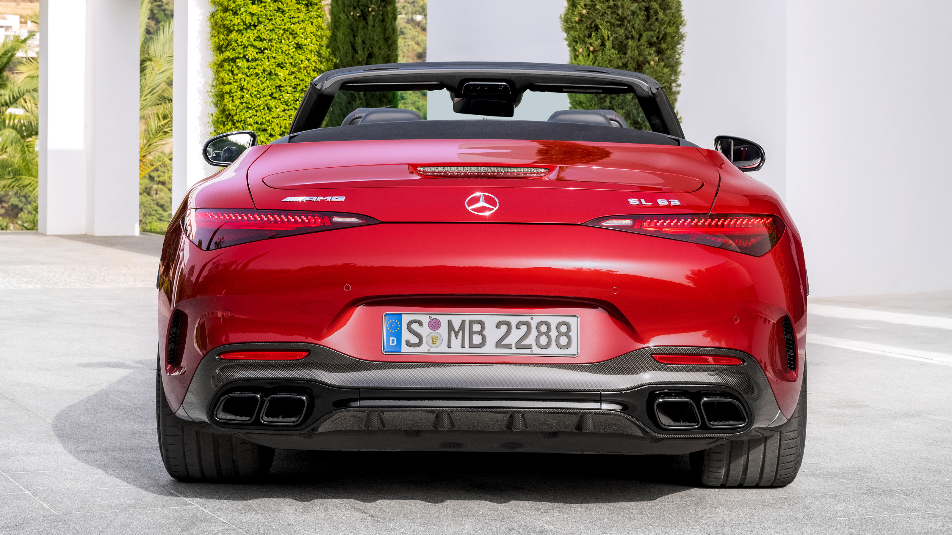 Mercedes SL - full rear static