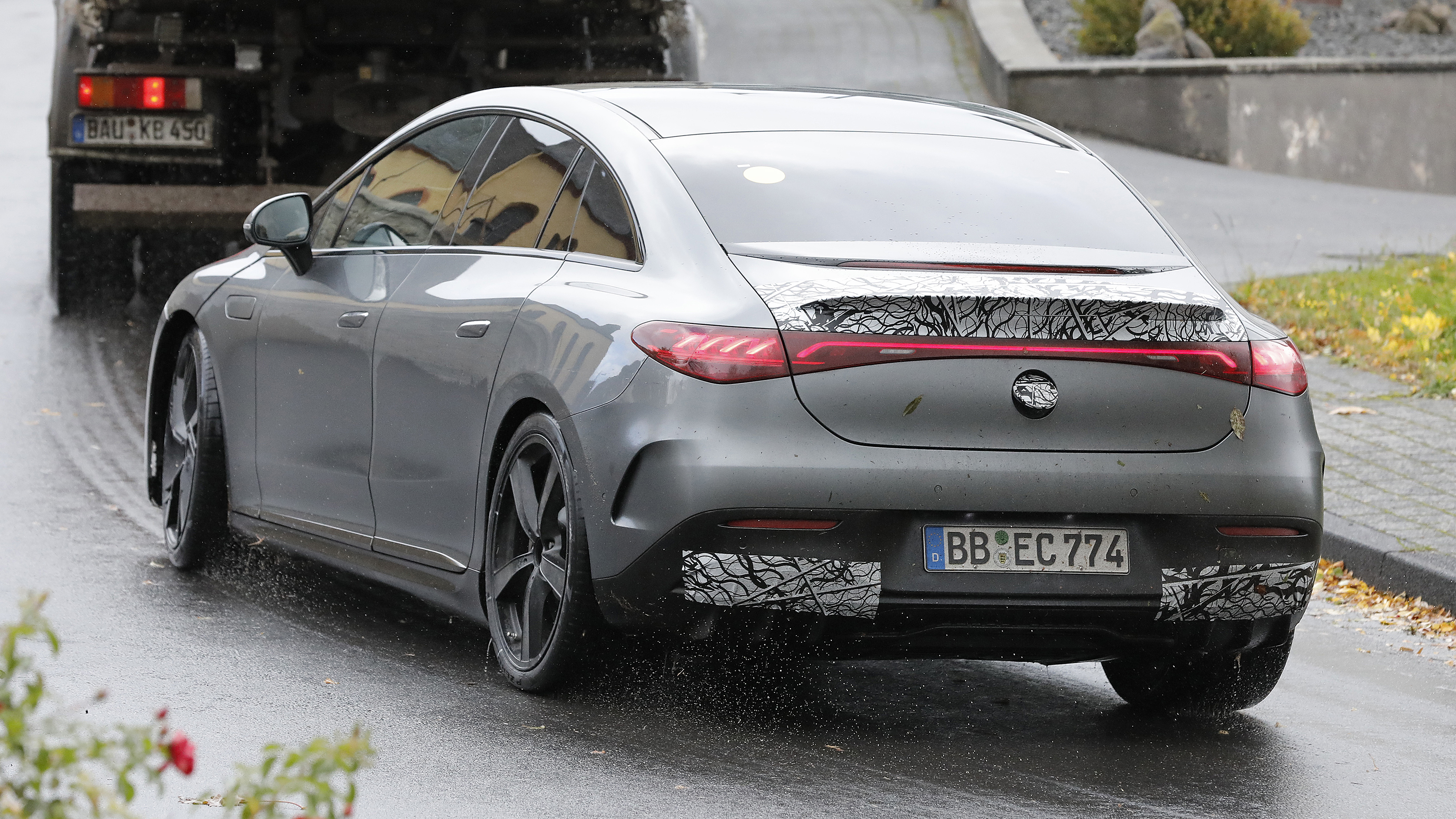 Mercedes-AMG EQE - rear