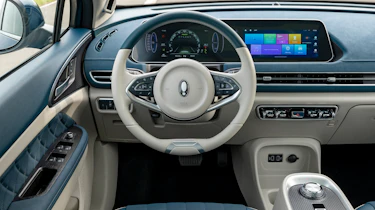 Ora Cat 01 - dash