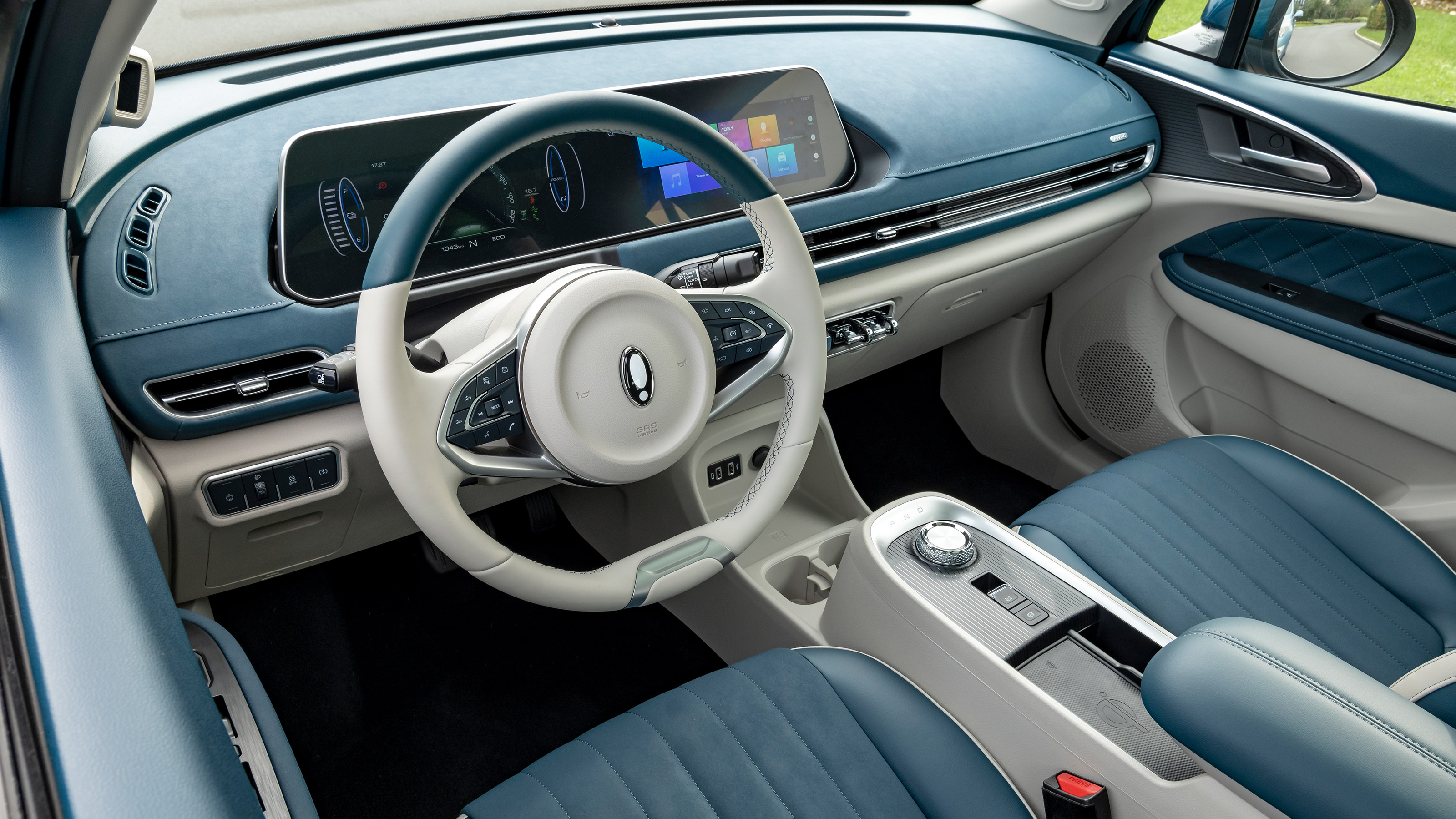 Ora Cat 01 - dash