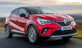 Renault Captur - front tracking