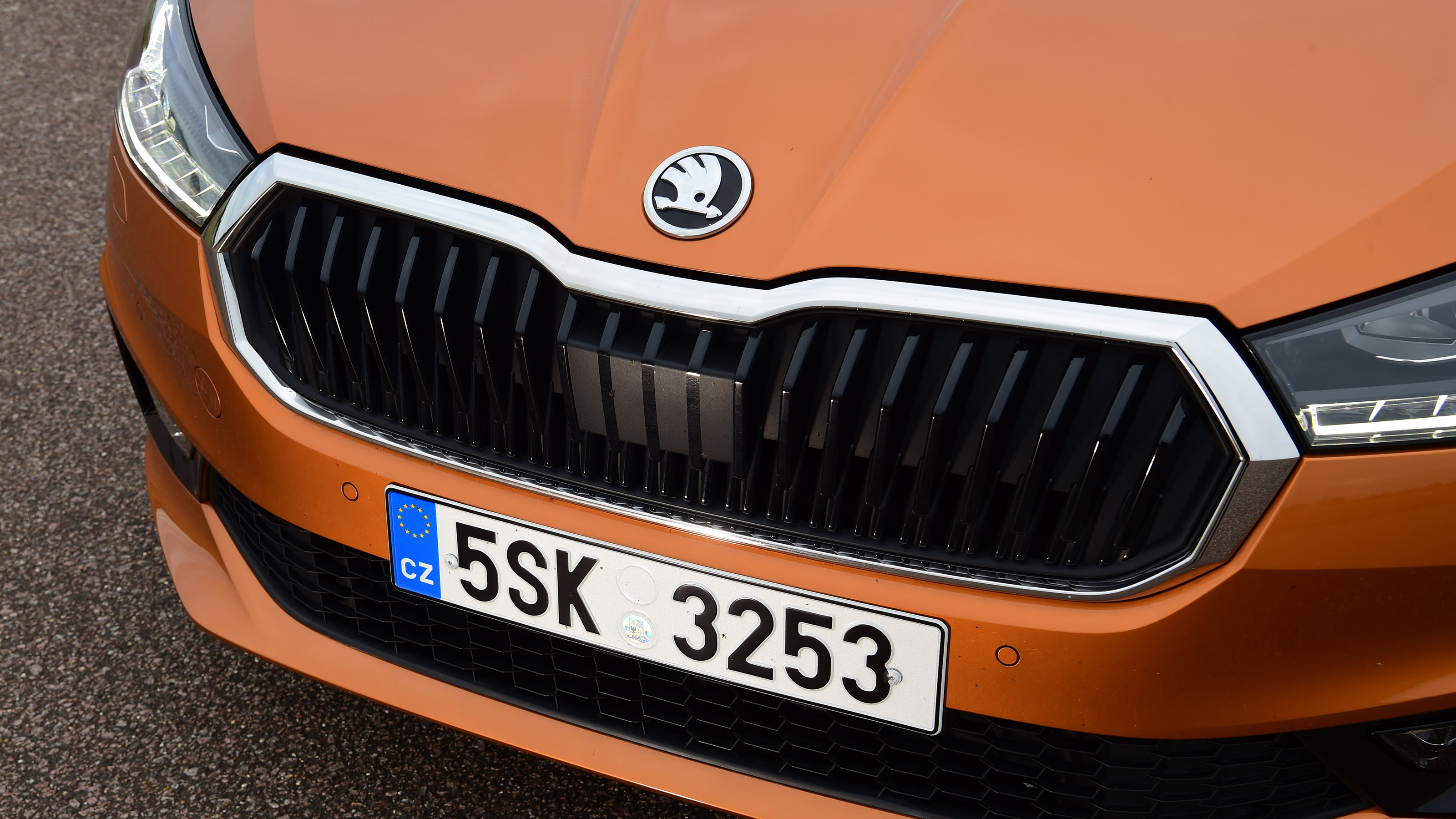 Skoda Fabia - grille
