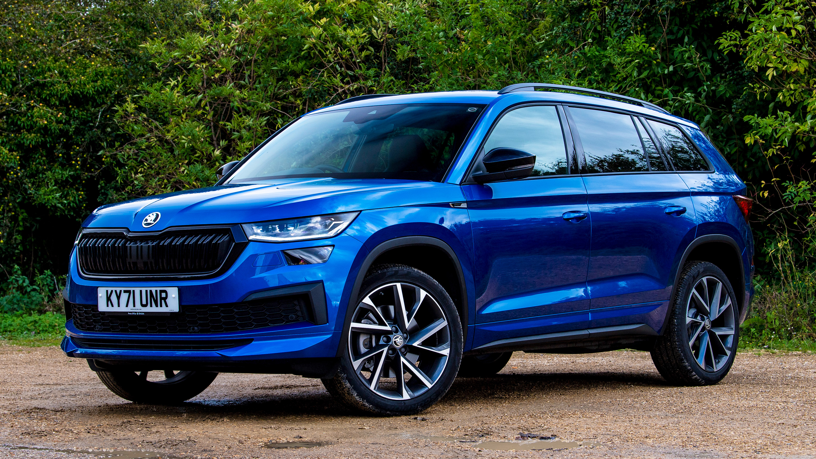 Skoda Kodiaq SportLine - front static