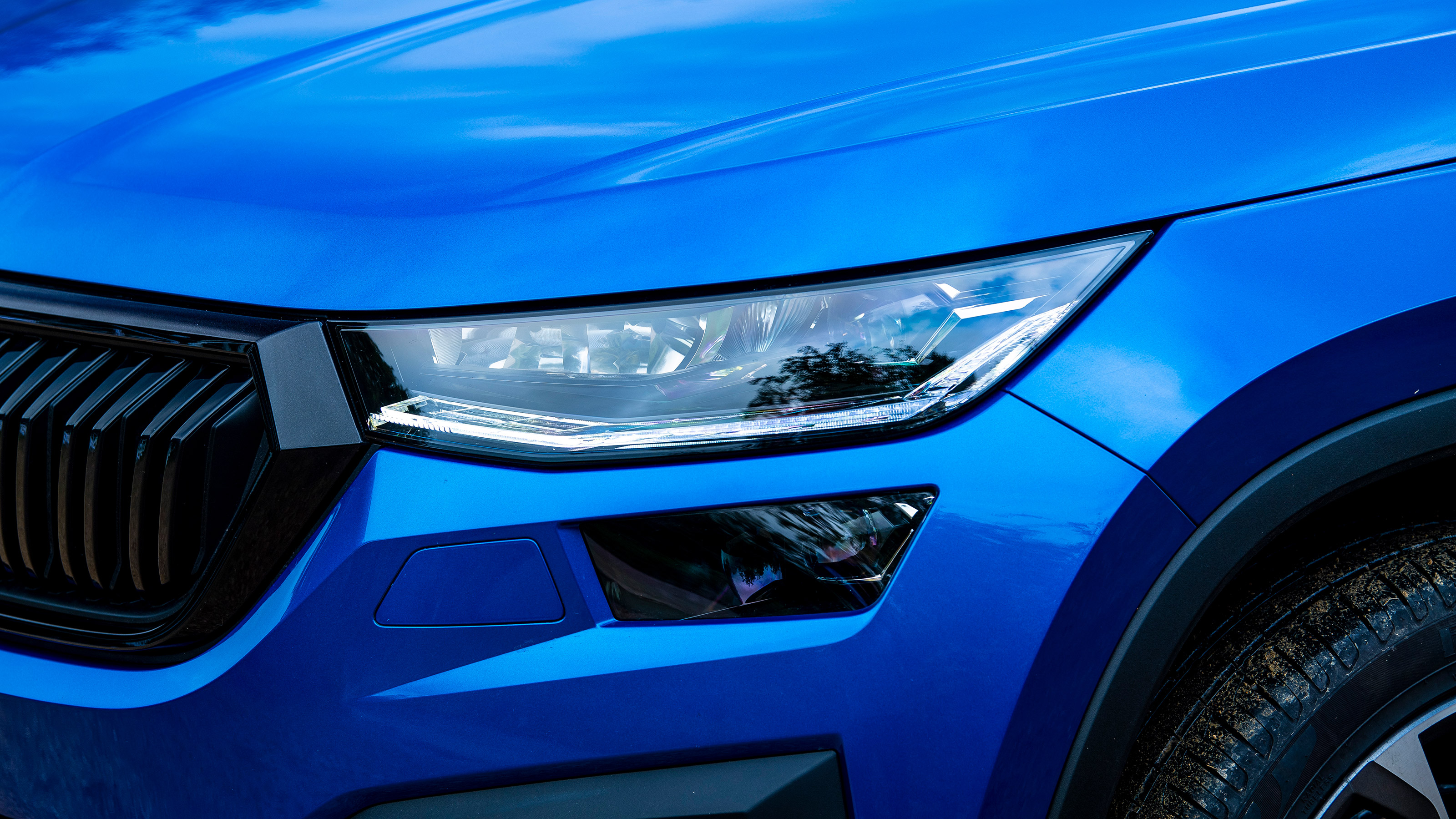 Skoda Kodiaq SportLine - front light