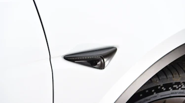 Tesla Model Y - camera