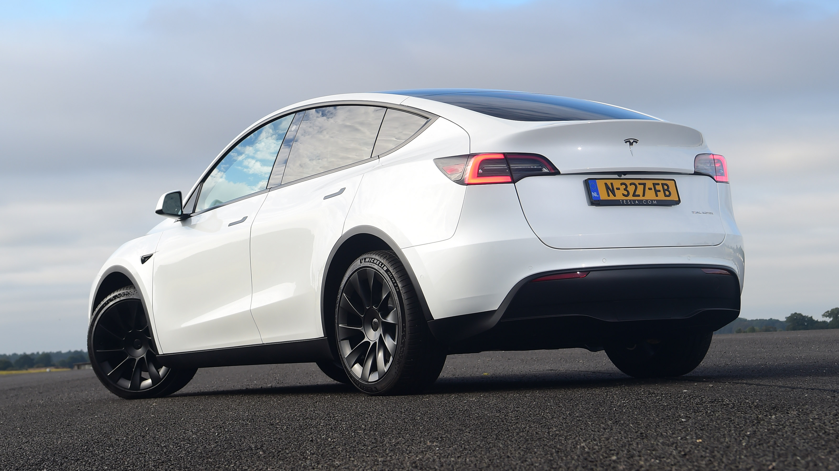 Tesla Model Y - rear static