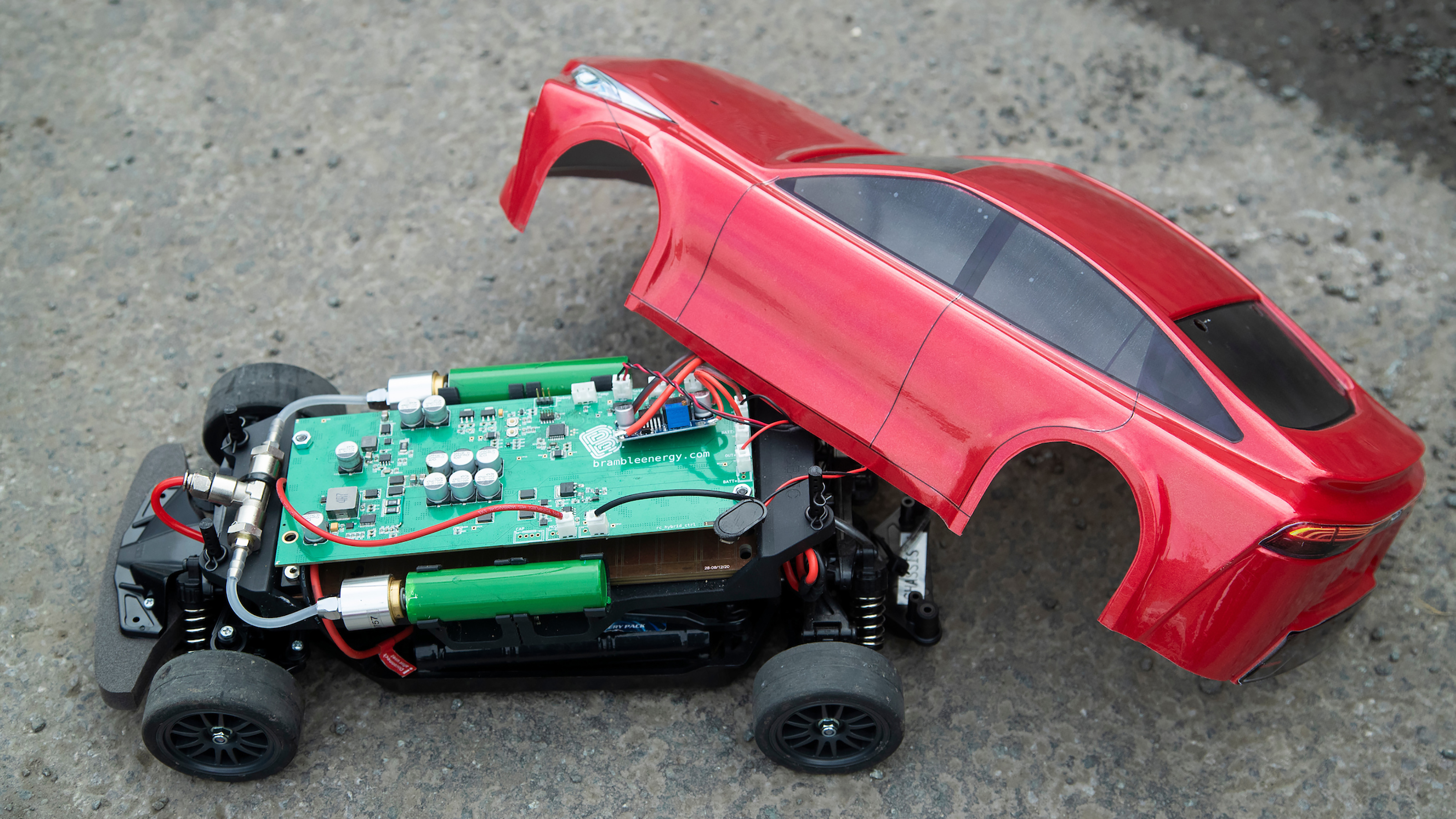 Toyota and Tamiya Mirai RC car - inside